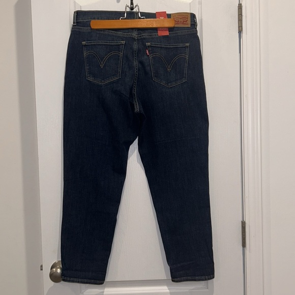 Levi’s Women’s Cropped Jeans, Size 12 - Picture 4 of 14